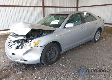 2007 Toyota Camry Le z USA, uszkodzony, nr VIN 4T1BE46K07U669426
